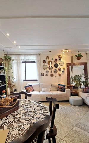 Apartamento à venda com 187m², 4 quartos e 3 vagasSala