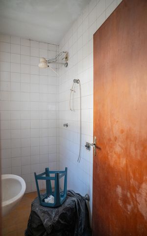 Casa para alugar com 412m², 4 quartos e 6 vagasEdícula - Banheiro