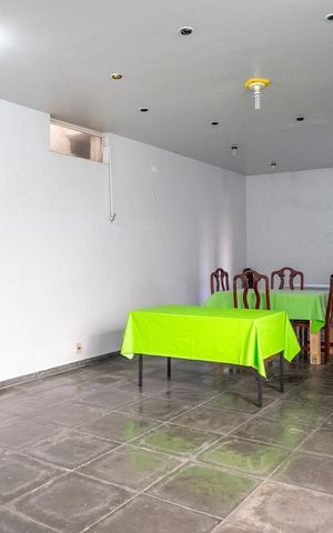 Casa para alugar com 412m², 4 quartos e 6 vagasÁrea comum - Salão de festas