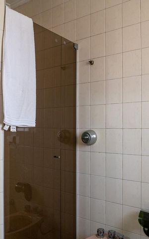 Casa para alugar com 412m², 4 quartos e 6 vagasBanheiro da Suíte 4