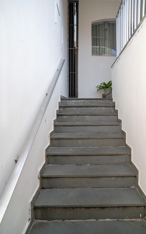 Casa para alugar com 412m², 4 quartos e 6 vagasEntrada
