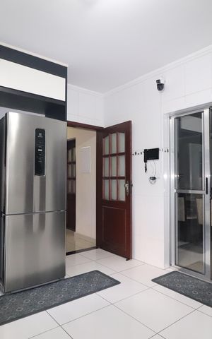 Casa para alugar com 489m², 3 quartos e 5 vagasCozinha