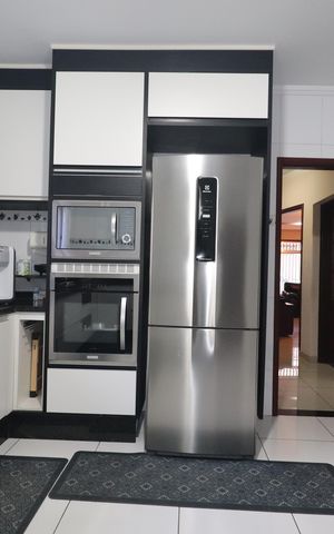 Casa para alugar com 489m², 3 quartos e 5 vagasCozinha