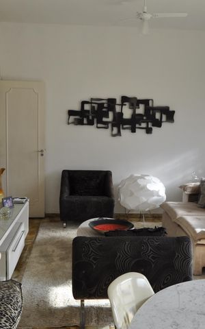 Casa à venda com 260m², 4 quartos e 6 vagasSala