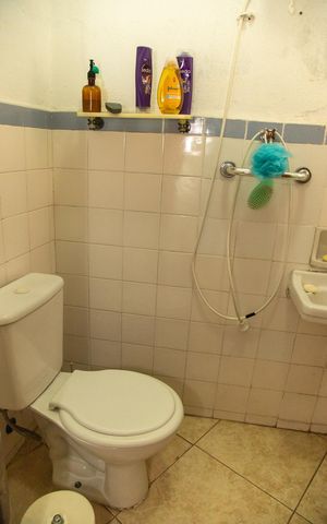 Casa à venda com 167m², 4 quartos e 3 vagas Casa à venda com 167m², 4 quartos e 3 vagasBanheiro 3