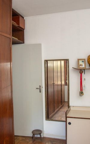 Casa à venda com 167m², 4 quartos e 3 vagas Casa à venda com 167m², 4 quartos e 3 vagasQuarto 1