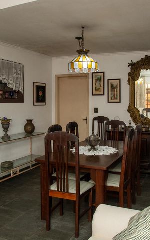 Casa à venda com 167m², 4 quartos e 3 vagas Casa à venda com 167m², 4 quartos e 3 vagasSala de Jantar