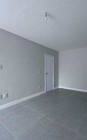 Casa de condomínio para alugar com 510m², 5 quartos e 2 vagas Casa de condomínio para alugar com 510m², 5 quartos e 2 vagasSuíte 2