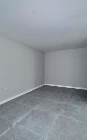 Casa de condomínio para alugar com 510m², 5 quartos e 2 vagas Casa de condomínio para alugar com 510m², 5 quartos e 2 vagasSuíte 2