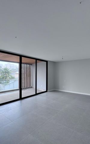Casa de condomínio para alugar com 510m², 5 quartos e 2 vagas Casa de condomínio para alugar com 510m², 5 quartos e 2 vagasSuíte 1