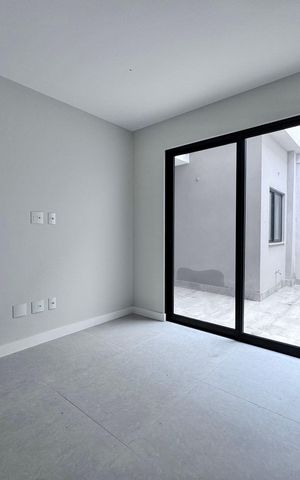 Casa de condomínio para alugar com 510m², 5 quartos e 2 vagas Casa de condomínio para alugar com 510m², 5 quartos e 2 vagasSuíte 4