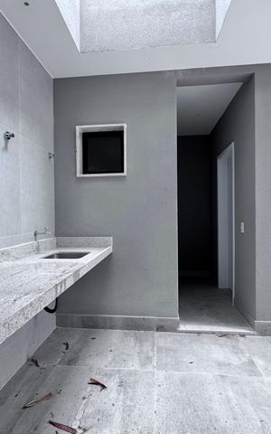 Casa de condomínio para alugar com 510m², 5 quartos e 2 vagas Casa de condomínio para alugar com 510m², 5 quartos e 2 vagasÁrea de Serviço