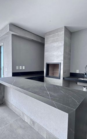 Casa de condomínio para alugar com 510m², 5 quartos e 2 vagas Casa de condomínio para alugar com 510m², 5 quartos e 2 vagasÁrea Externa