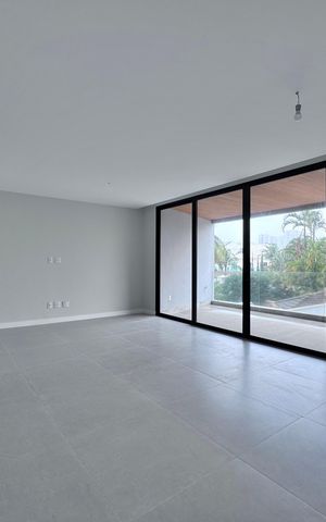 Casa de condomínio para alugar com 510m², 5 quartos e 2 vagas Casa de condomínio para alugar com 510m², 5 quartos e 2 vagasSuíte 1