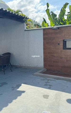Casa de condomínio à venda com 300m², 4 quartos e 4 vagas