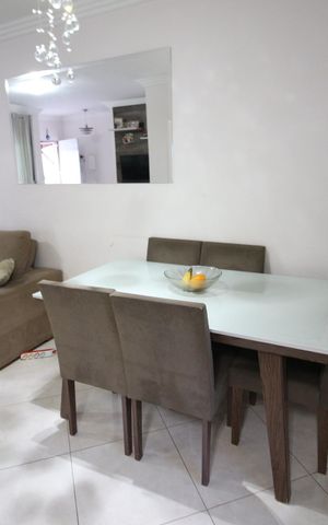 Casa à venda com 170m², 3 quartos e 3 vagasSala