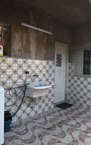 Casa à venda com 231m², 3 quartos e 2 vagasLavanderia
