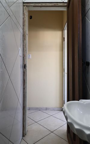 Casa à venda com 231m², 3 quartos e 2 vagasLavabo