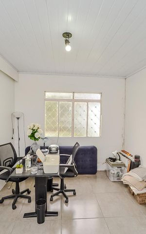 Casa à venda com 310m², 3 quartos e 4 vagasQuarto 3