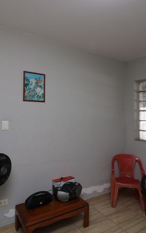 Casa à venda com 130m², 3 quartos e 4 vagasSala C1