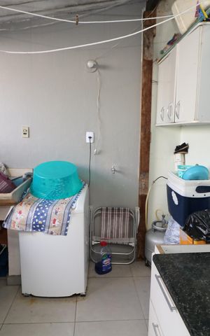 Casa à venda com 130m², 3 quartos e 4 vagasÁrea de Serviço C2