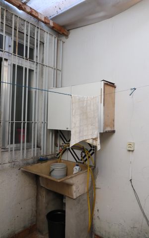 Casa à venda com 130m², 3 quartos e 4 vagasÁrea de Serviço C1