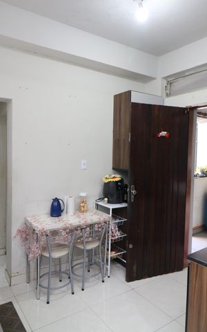 Casa à venda com 130m², 3 quartos e 4 vagasCozinha C2