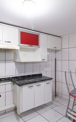 Casa à venda com 300m², 4 quartos e 2 vagas Casa à venda com 300m², 4 quartos e 2 vagasEdícula - Cozinha