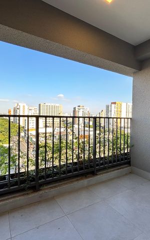 Studio para alugar com 29m², 1 quarto e sem vaga Studio para alugar com 29m², 1 quarto e sem vagaVaranda