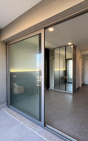 Studio para alugar com 29m², 1 quarto e sem vaga Studio para alugar com 29m², 1 quarto e sem vagaVaranda