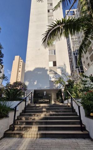 Apartamento à venda com 188m², 4 quartos e 2 vagas Apartamento à venda com 188m², 4 quartos e 2 vagasFachada