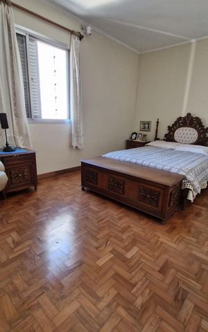 Apartamento à venda com 188m², 4 quartos e 2 vagas Apartamento à venda com 188m², 4 quartos e 2 vagasSuíte