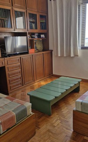 Apartamento à venda com 188m², 4 quartos e 2 vagas Apartamento à venda com 188m², 4 quartos e 2 vagasQuarto 4