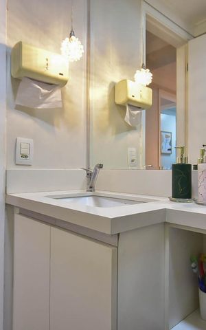 Apartamento para alugar com 104m², 3 quartos e 2 vagas Apartamento para alugar com 104m², 3 quartos e 2 vagasBanheiro
