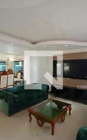 Casa para alugar com 170m², 4 quartos e 4 vagas