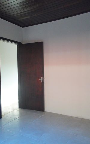 Casa para alugar com 200m², 2 quartos e 2 vagasQuarto 1