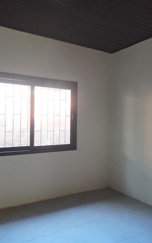 Casa para alugar com 200m², 2 quartos e 2 vagasQuarto 1