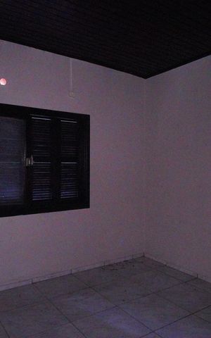Casa para alugar com 200m², 2 quartos e 2 vagasQuarto 1