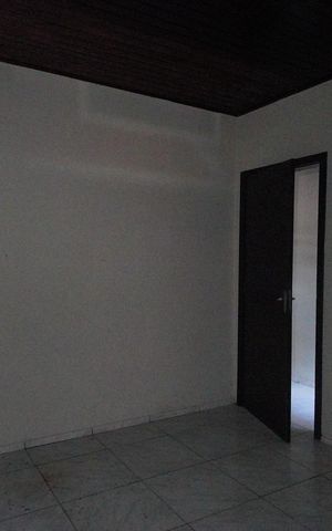 Casa para alugar com 200m², 2 quartos e 2 vagasQuarto 1
