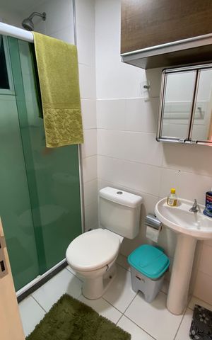 Apartamento à venda com 48m², 2 quartos e 1 vaga Apartamento à venda com 48m², 2 quartos e 1 vagaBanheiro de Serviço