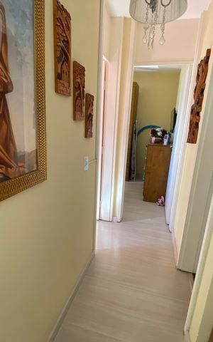 Apartamento à venda com 48m², 2 quartos e 1 vaga Apartamento à venda com 48m², 2 quartos e 1 vagaCorredor