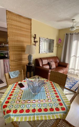 Apartamento à venda com 48m², 2 quartos e 1 vaga Apartamento à venda com 48m², 2 quartos e 1 vagaSala