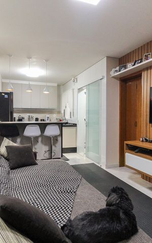 Casa de condomínio à venda com 72m², 2 quartos e 1 vagaSala