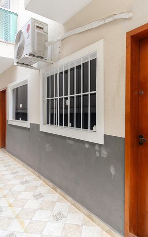 Casa de condomínio à venda com 72m², 2 quartos e 1 vagaÁrea comum