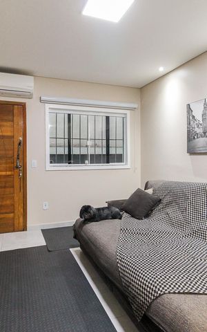 Casa de condomínio à venda com 72m², 2 quartos e 1 vagaSala
