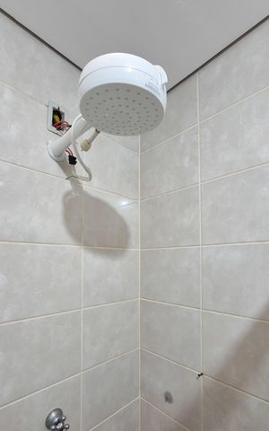 Casa de condomínio para alugar com 97m², 3 quartos e 2 vagasBanheiro Social