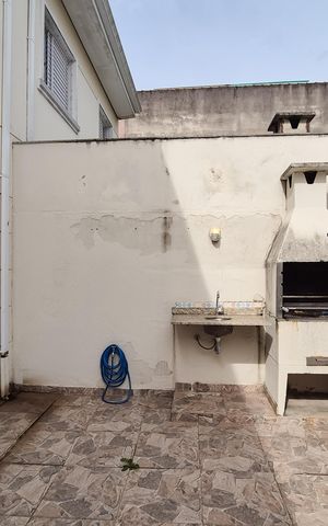 Casa de condomínio para alugar com 97m², 3 quartos e 2 vagasQuintal - churrasqueira