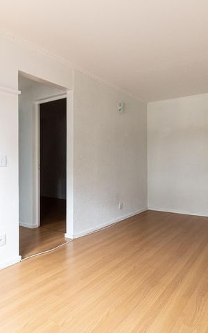 Apartamento à venda com 65m², 2 quartos e 1 vaga Apartamento à venda com 65m², 2 quartos e 1 vagaSala