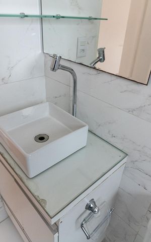 Apartamento à venda com 65m², 2 quartos e 1 vaga Apartamento à venda com 65m², 2 quartos e 1 vagaBanheiro