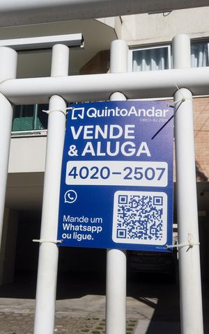 Apartamento à venda com 58m², 2 quartos e 1 vaga Apartamento à venda com 58m², 2 quartos e 1 vagaPlaquinha
